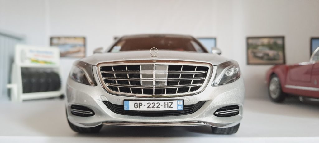 Mercedes Maybach S600 face avant